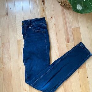 American Eagle Outfitters Standard Dark Wash Jeans